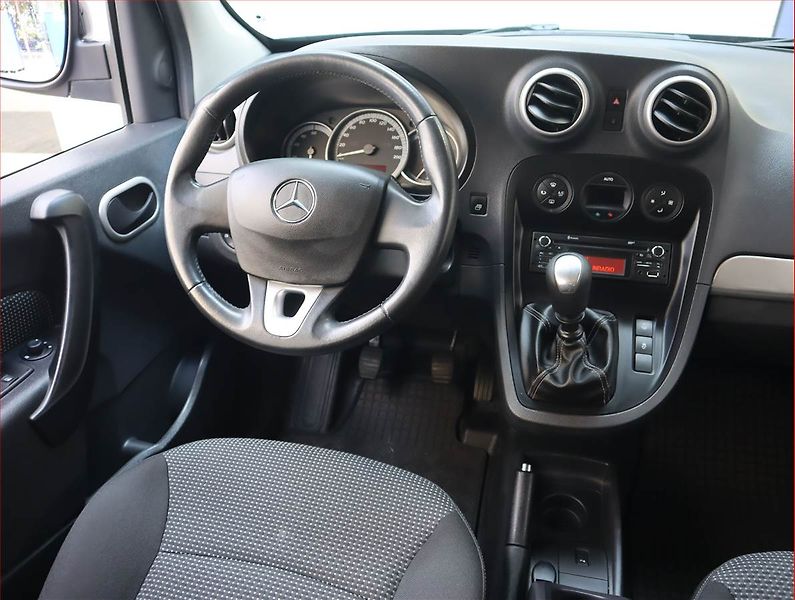 Mercedes-Benz Citan (2017) 111 CDI, 5Míst - fotka 7 z 15
