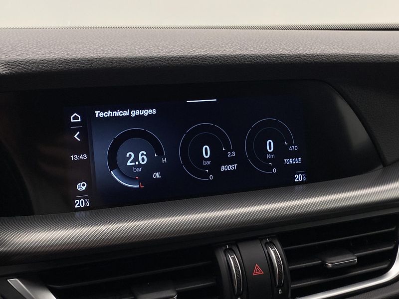 Alfa Romeo Stelvio VELOCE 2.2JTDm Q4 AUT - fotka 49 z 56