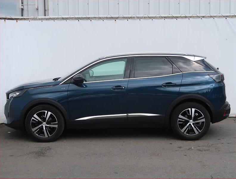 Peugeot 3008 (2022) GT 1.2 PureTech, Automat,Masáž - fotka 3 z 22