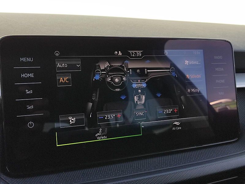 Škoda Fabia (2022) Ambition Plus 1,0 Tsi 70 Kw - fotka 16 z 35
