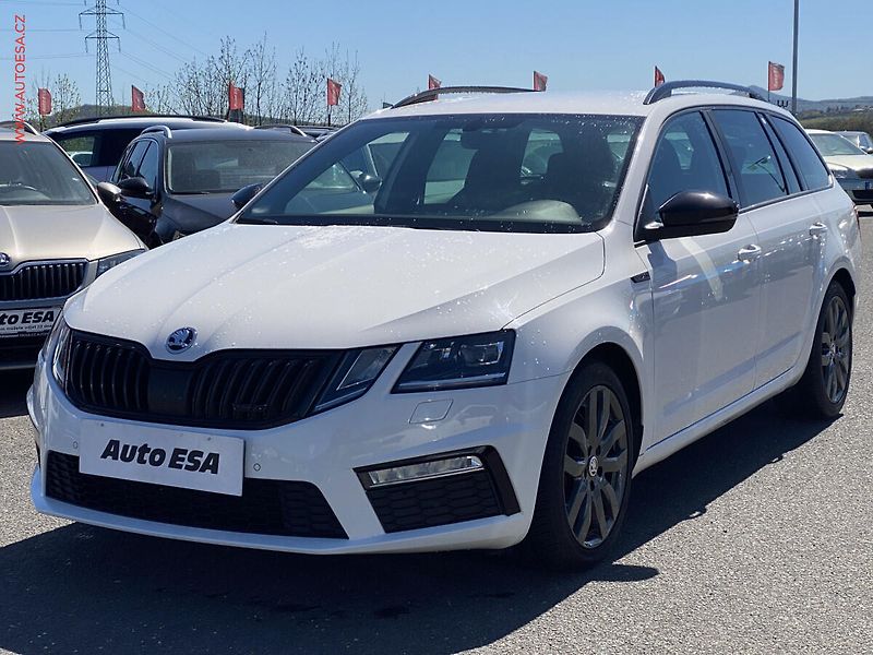 Škoda Octavia (2017) 2.0 TDi, RS, DSG - fotka 3 z 15