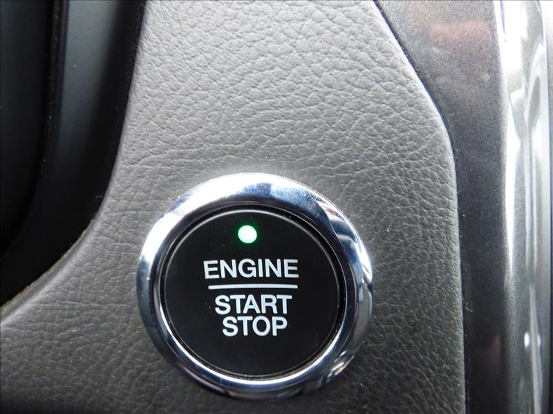 Ford Mondeo 2,0 EcoBlue,140kW,Navi,Keyless - fotka 33 z 58
