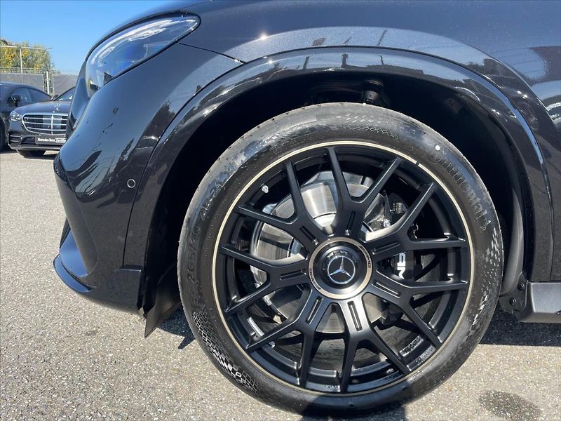 Mercedes-Benz GLC 3.0 Mercedes-AMG 53 4MATIC+ ku - fotka 25 z 26