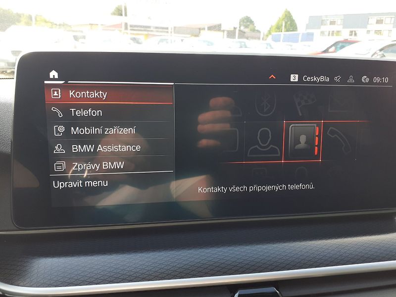 BMW Řada 5 (2023) 540d x Drive 250 Kw  ČR - fotka 17 z 46