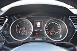 Volkswagen Touran (2018) 1.4TSI 110kw R-line NAVI LED - náhled 33