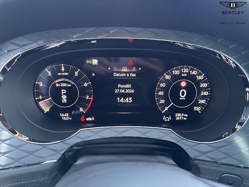 Bentley Bentayga Speed - fotka 14 z 14