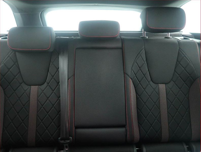 Škoda Octavia (2025) RS 2.0 TSI - fotka 10 z 16