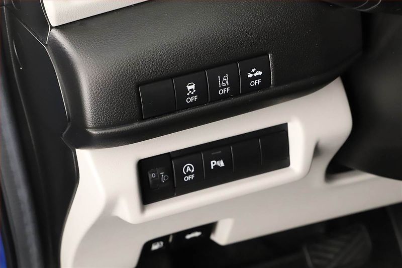 Suzuki Swift (2024) 1.2, Automat, ČR,1.maj - fotka 10 z 15
