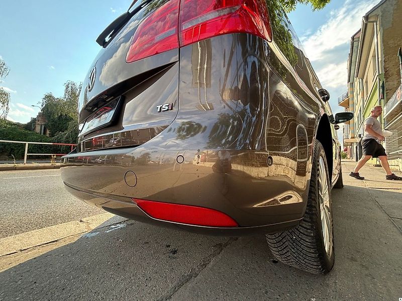 Volkswagen Touran 1.4TSI-103KW.DSG.7MÍST.ZÁRUKA - fotka 7 z 51