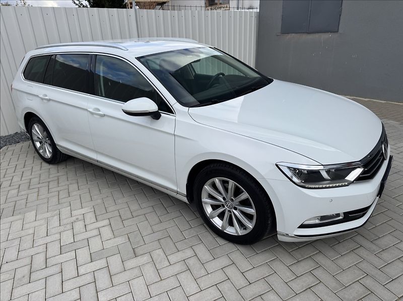 Volkswagen Passat 2,0 TDI HIGHLINE DPH 1.maj ČR - fotka 7 z 50