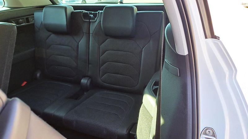 Škoda Kodiaq 2.0 TSI 140kW 4x4 7 míst - ČR - fotka 9 z 26