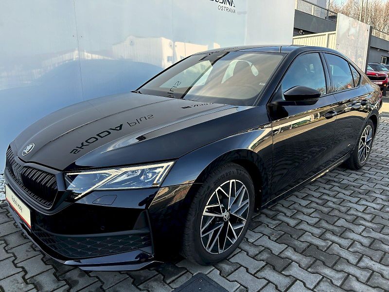 Škoda Octavia (2024) 2.0 TDI 110kW DSG Sportline - fotka 35 z 35