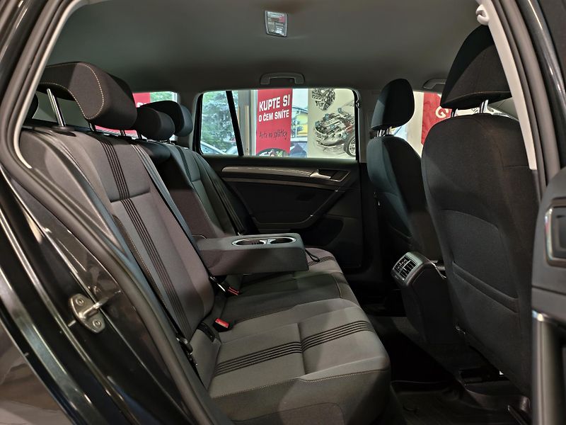 Volkswagen Golf VARIANT 1.4 TSi 92kW ALLSTAR - fotka 11 z 22
