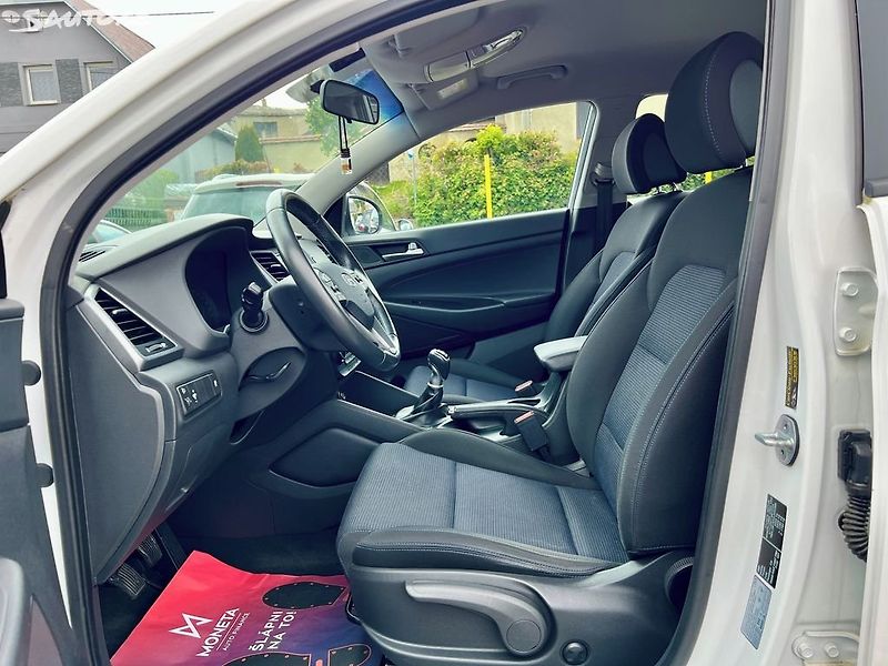 Hyundai Tucson (2015) 1.7 CRDi 85 kW Servis,Stav - fotka 12 z 18