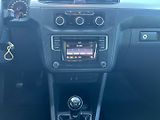 Volkswagen Caddy (2016) 2.0 TDi TOP - náhled 10