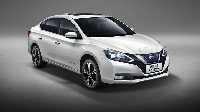 Neojblíbenějším autem roku je stejně jako před rokem Toyota Corolla. Připsala si 1 181 000 čárek.