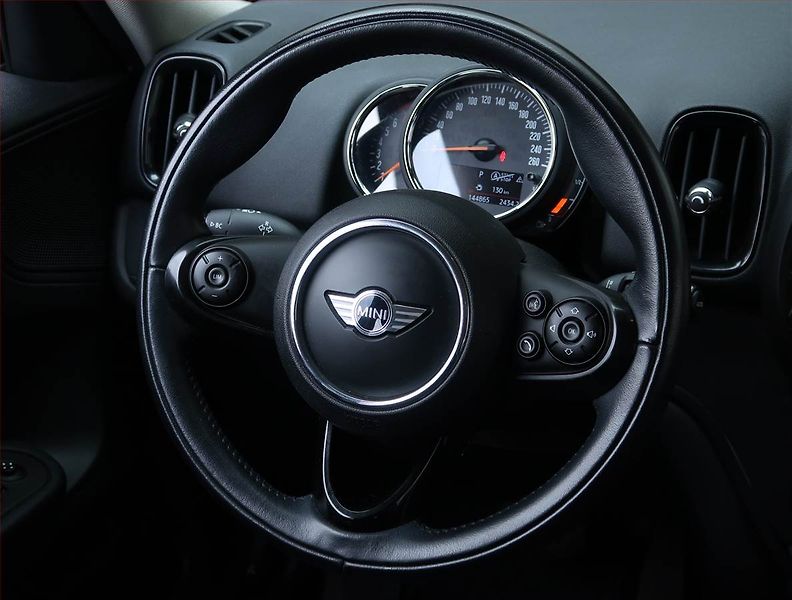 Mini Countryman (2017) Cooper, Automat, Park. senzory - fotka 19 z 19