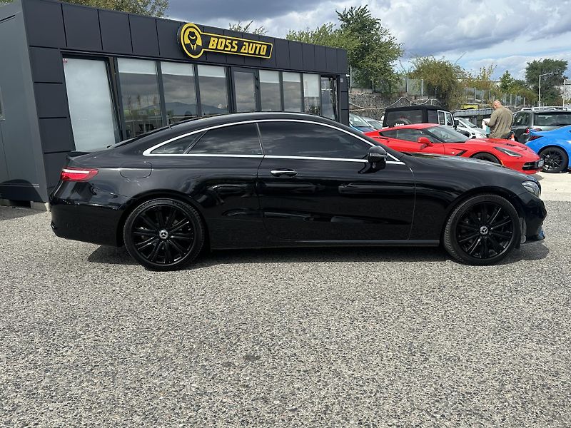 Mercedes-Benz Třídy E (2018) Mercedes-Benz E 200 2018 - fotka 8 z 19