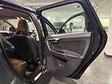 Volvo XC60 2,4   D5 AWD SUMMUM XENON - náhled 24