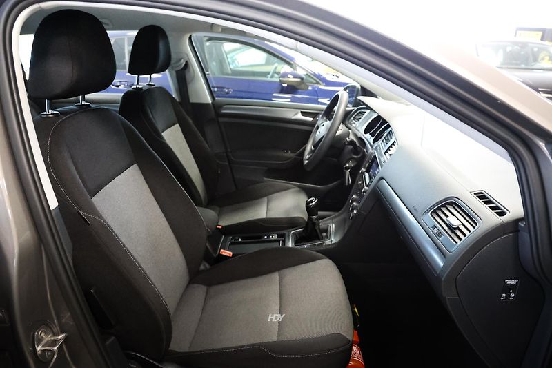 Volkswagen Golf Variant (2016) 1.6TDI 4x4 TOP STAV VW - fotka 20 z 24