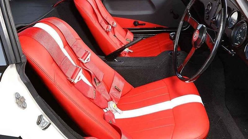 Toyota Sports 800.