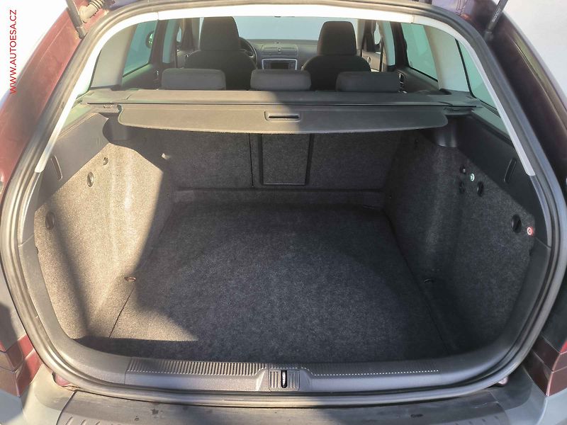 Škoda Octavia (2010) 2.0TDi 4x4, ČR, Scout, bixen - fotka 7 z 17