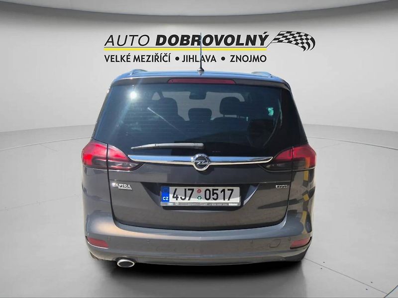 Opel Zafira Tourer Cosmo 2.0CDTI 121kW MT6 - fotka 6 z 42