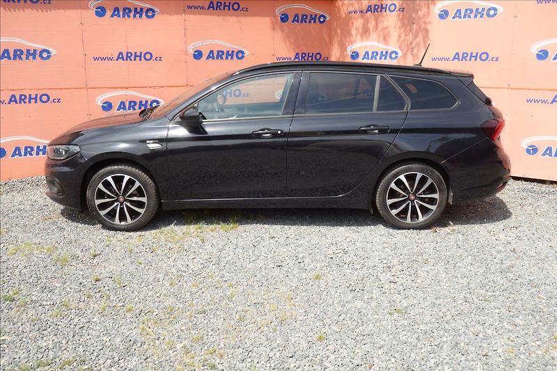 Fiat Tipo 1,4 T-JET 88KW, ČR, SERVIS.KN. - fotka 4 z 38