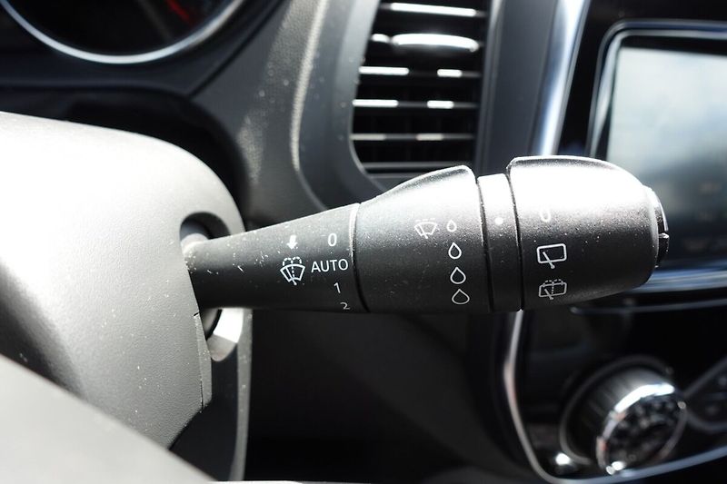 Renault Captur 1,3TCe 110kW Automat - fotka 26 z 30