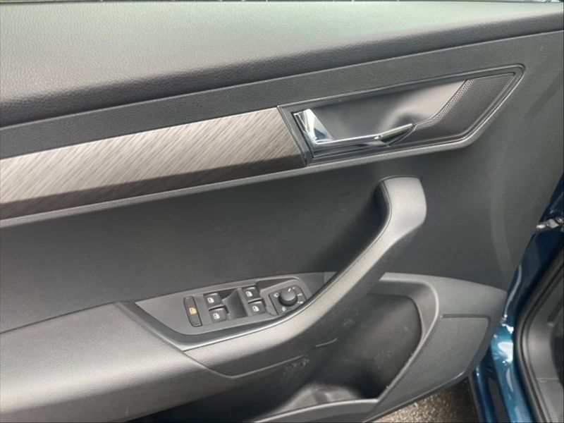 Škoda Karoq 2,0 TDI 85 Style - fotka 11 z 11