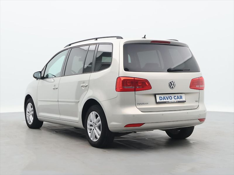 Volkswagen Touran 1,6 TDI 77kW DSG Comfortline C - fotka 5 z 32