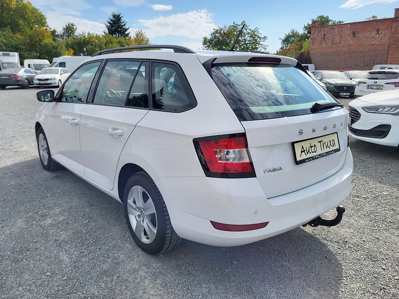 Škoda Fabia 1.0 TSI AMBITION Combi TOUR - fotka 3 z 46