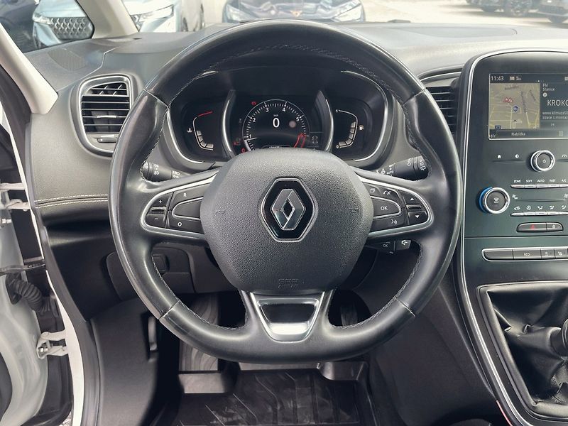 Renault Grand Scénic (2019) 1.3 TCe,117kW,Intens - fotka 13 z 35