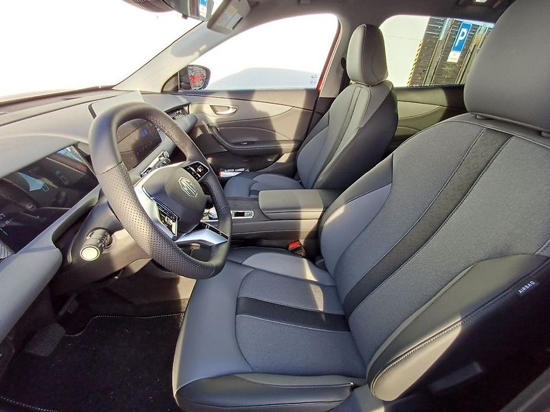 MG MGS5 EV Elektromotor 170 kW EXCLUSIVE - fotka 9 z 20