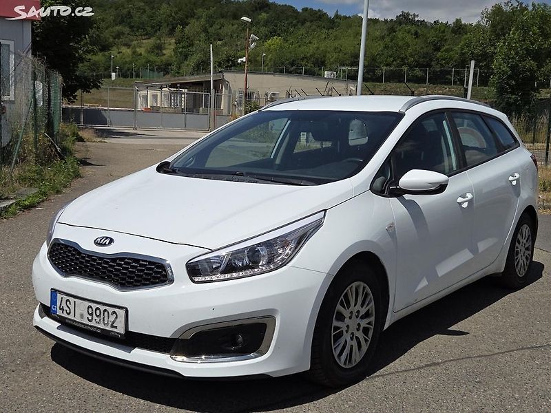 Kia Ceed (2018) na splátky všem od 10%akontace - fotka 1 z 14