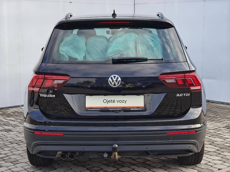 Volkswagen Tiguan Trendline 6G 2,0TDI - fotka 22 z 22