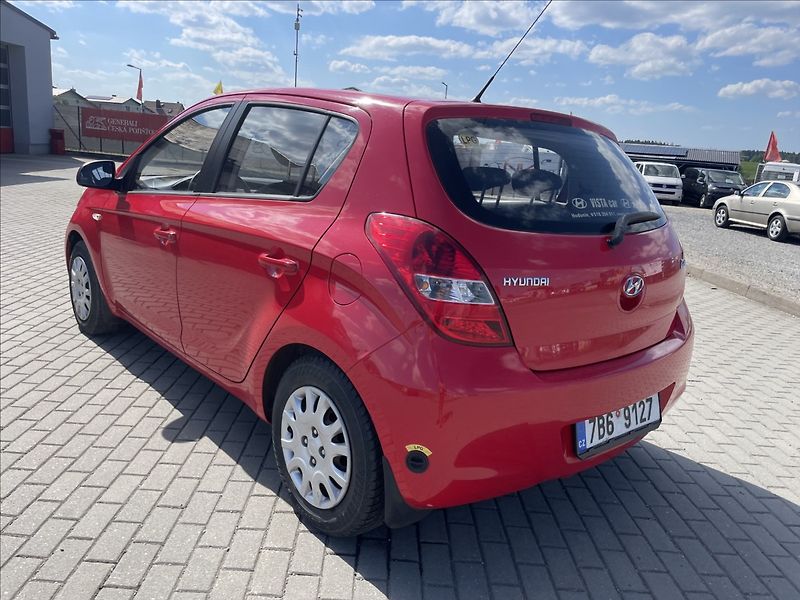 Hyundai i20 1,4 i 73kw Automat, Klima, LPG - fotka 3 z 28