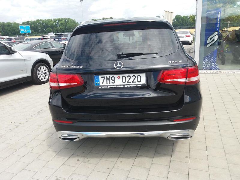 Mercedes-Benz GLC 2.2CDi,4x4,NAVI,KŮŽE,PANORAMA! - fotka 5 z 20