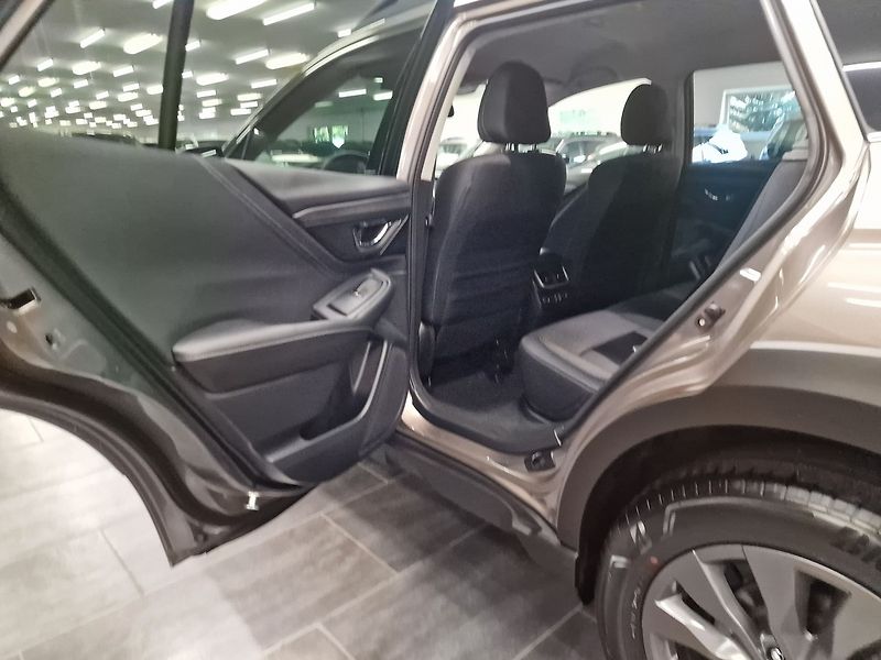 Subaru Outback (2025) 2.5 ACTIVE 2025 - fotka 22 z 58