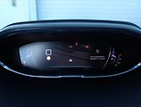 Peugeot 3008 (2022) Allure Pack 1.2 PureTech - náhled 11