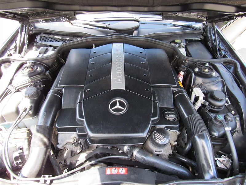 Mercedes-Benz SL 5,5 550 V8 285kw Cabrio - fotka 43 z 44