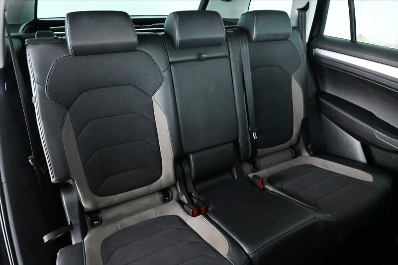 Škoda Kodiaq 1,5 TSI 110kW 7míst Business E - fotka 26 z 30