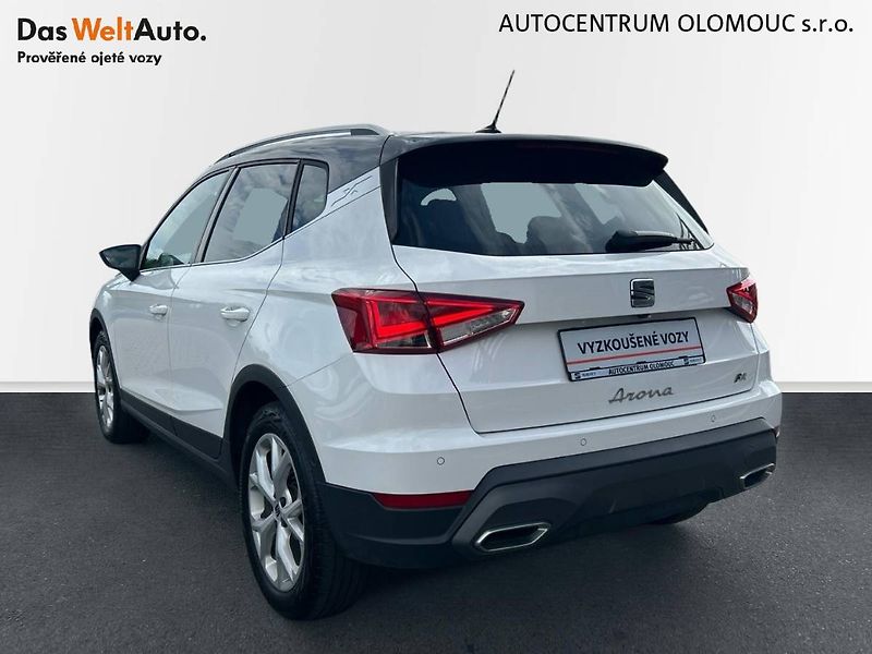 Seat Arona (2023) 1.0 TSI 7DSG FR - fotka 8 z 28