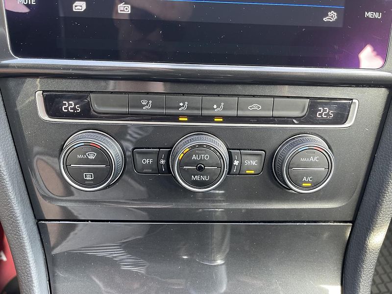 Volkswagen Golf Variant 1.5 TSi 110kW NEHAVAR-DPH-ČR ! - fotka 33 z 41