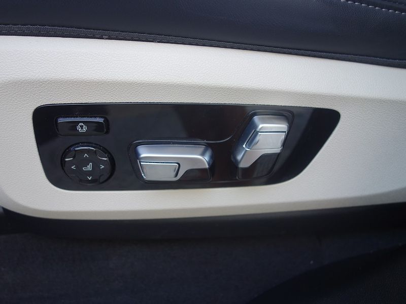 BMW X7 (2022) 4.0d*XD*M-PAKET*24000KM*TOP*CZ - fotka 41 z 50