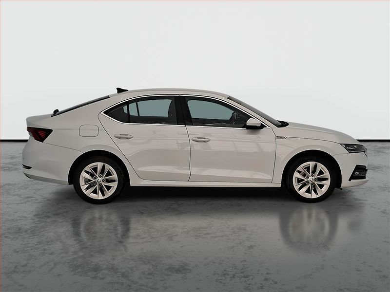 Škoda Octavia (2021) 2.0 TDI, Serv.kniha, Tempomat - fotka 6 z 16