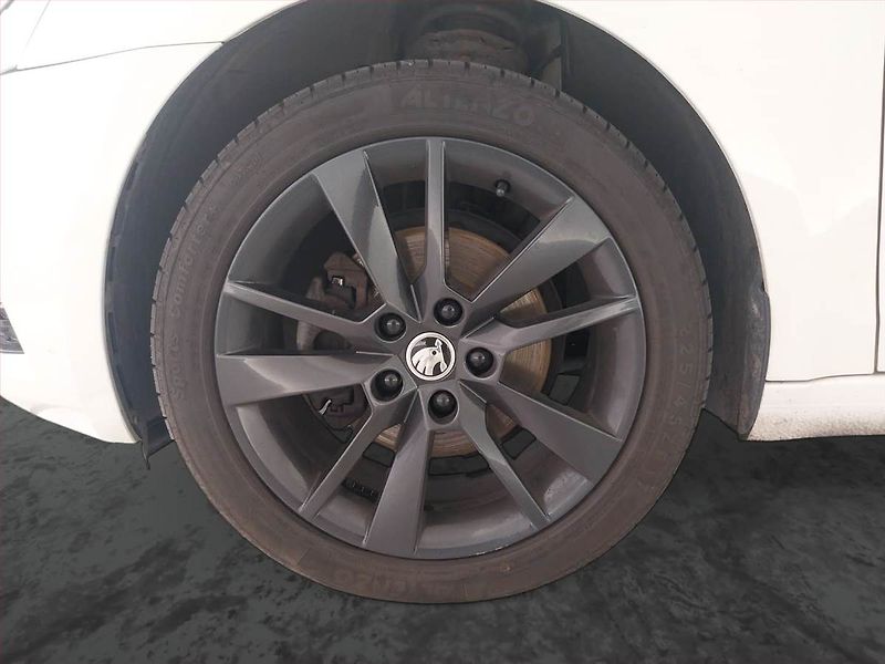 Škoda Octavia (2020) Style 1.5 TSI, Automat - fotka 15 z 22