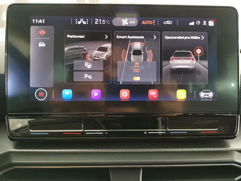Seat Leon (2022) 1.5 Tsi DSG KESSY LED VIRTUÁL  - fotka 22 z 30