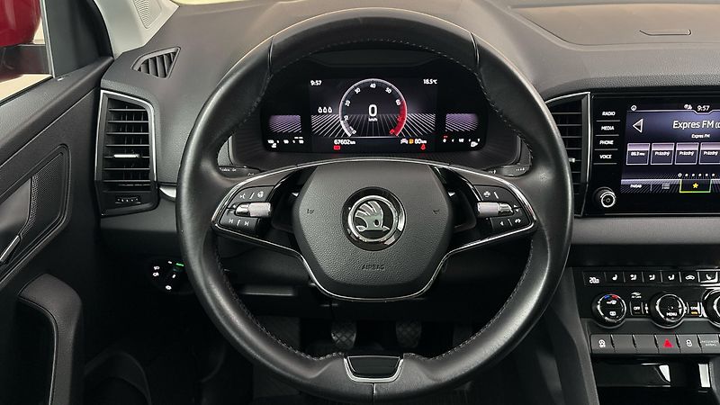 Škoda Karoq 1.5 TSI Ambition - fotka 9 z 25