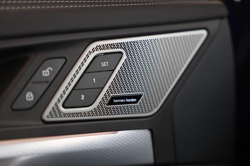 BMW X1 xDrive20d - fotka 13 z 17